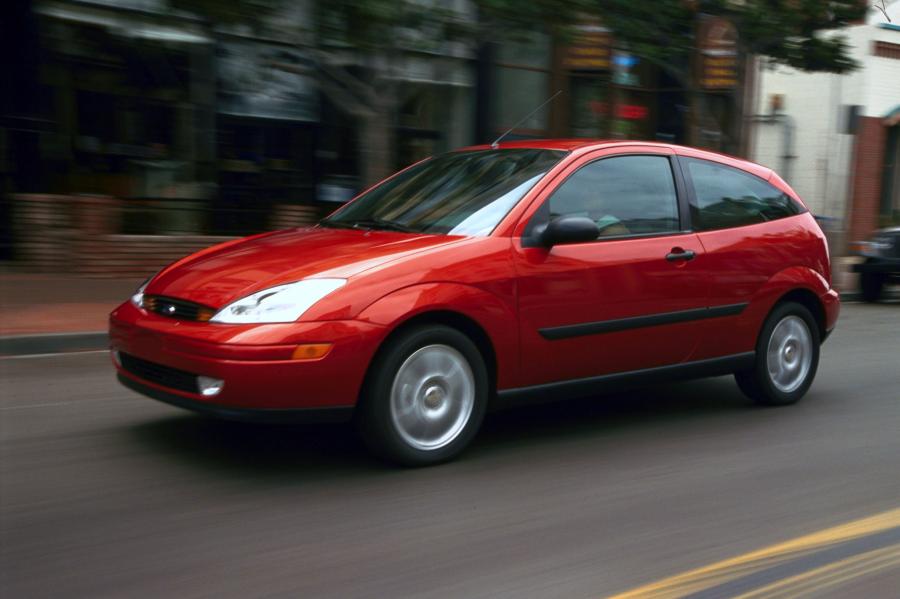  Ford Focus 1999 года  (фото 67 из 130)
